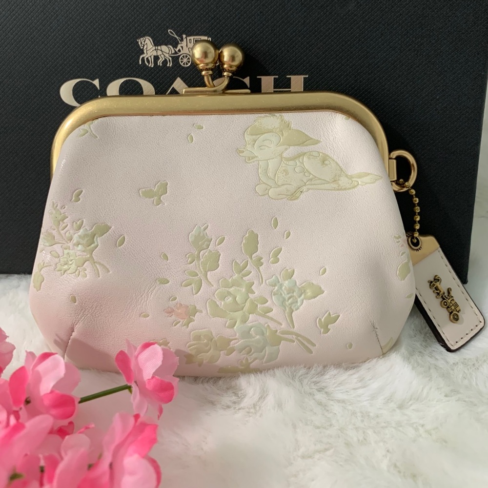 🤍🦌🦄Disney X Coach Kisslock Frame Pouch🤍🦌